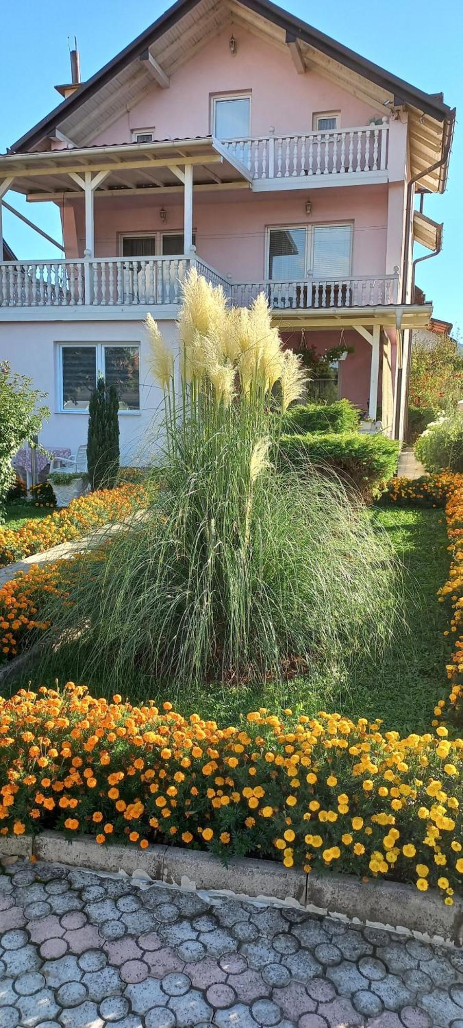 Holiday Home Peaceful Retreat Visoko Esterno foto