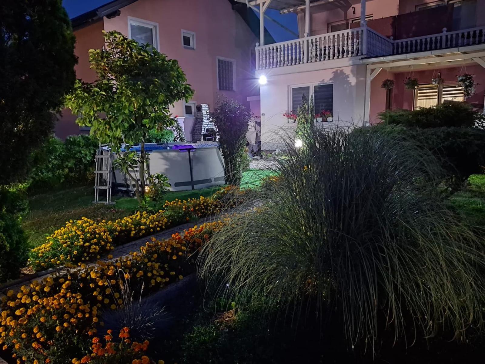 Holiday Home Peaceful Retreat Visoko Esterno foto
